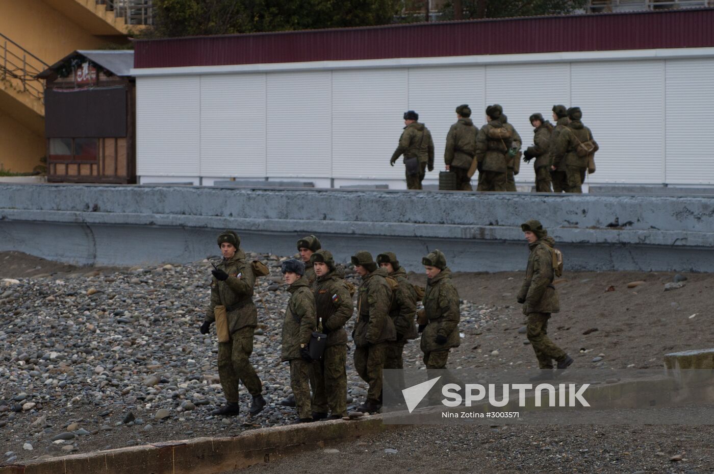 Search continues for bodies of Tu-154 crash victims in Sochi