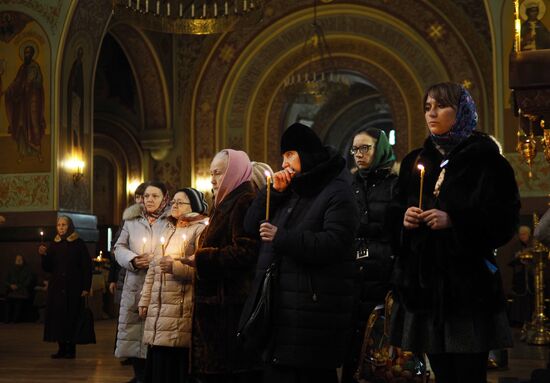Memorial services for victims of Tu-154 crash in Sochi