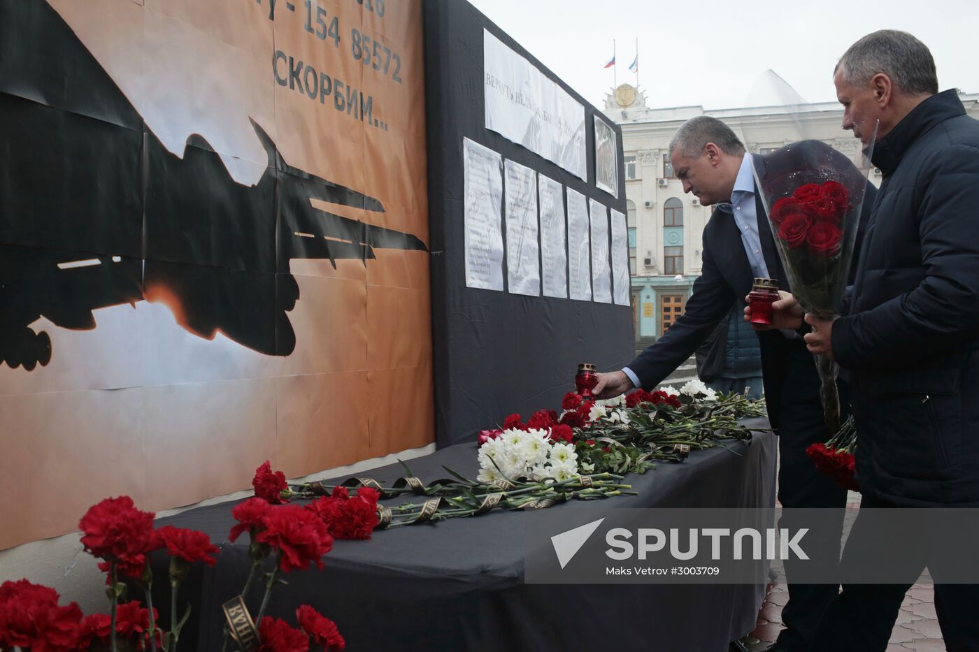 Russia observes day of mourning for Tu-154 crash victims