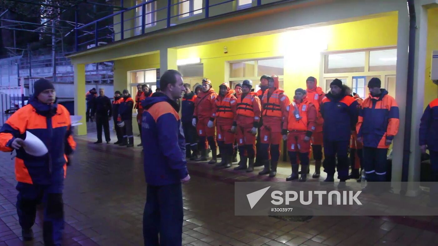 Search operations underway after Tu-154 crash in Black Sea