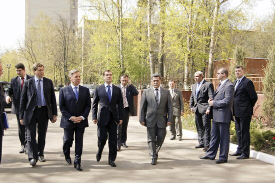 Dmitry Medvedev and Boris Gromov visit Pushkino city
