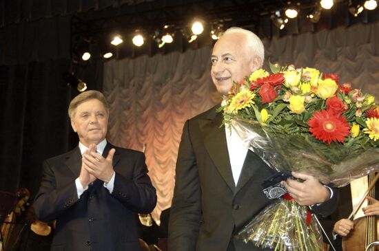 Moscow Region Governor Boris Gromov and conductor Vladimir Spivakov