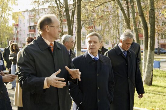 Boris Gromov visits Ramenskoye