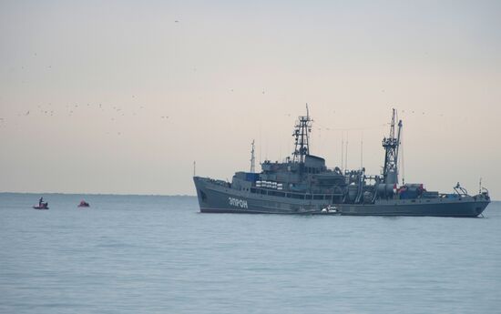 Search operations underway after Tu-154 crash in Black Sea