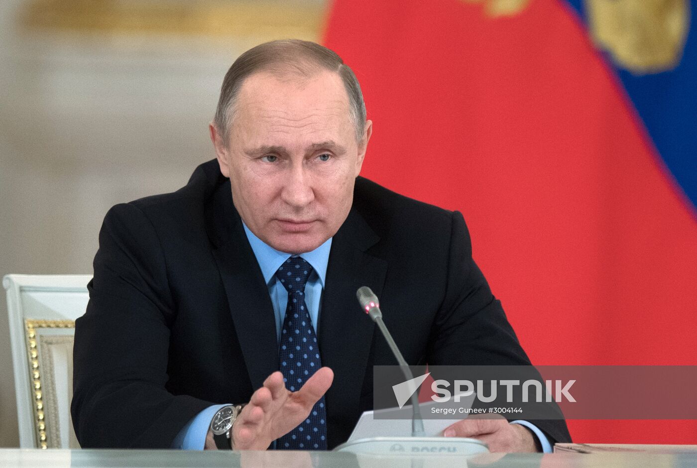 State Council holds meeting on Russia's environmental development