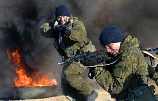 Drills for reconnaissance squadron of motorized rifle brigade of 5th combined-arms army in Primorye Territory