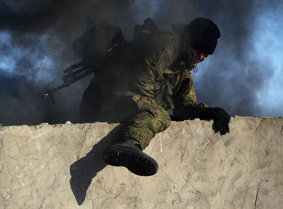 Drills for reconnaissance squadron of motorized rifle brigade of 5th combined-arms army in Primorye Territory