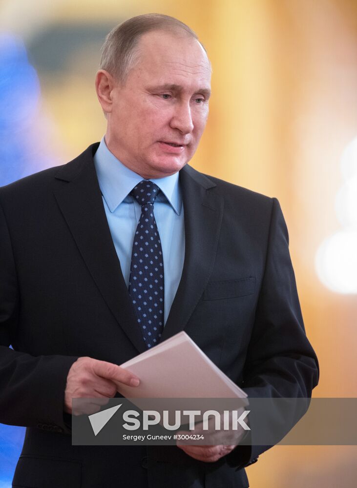 State Council holds meeting on Russia's environmental development