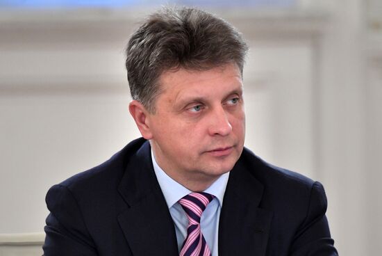 State Council holds meeting on Russia's environmental development