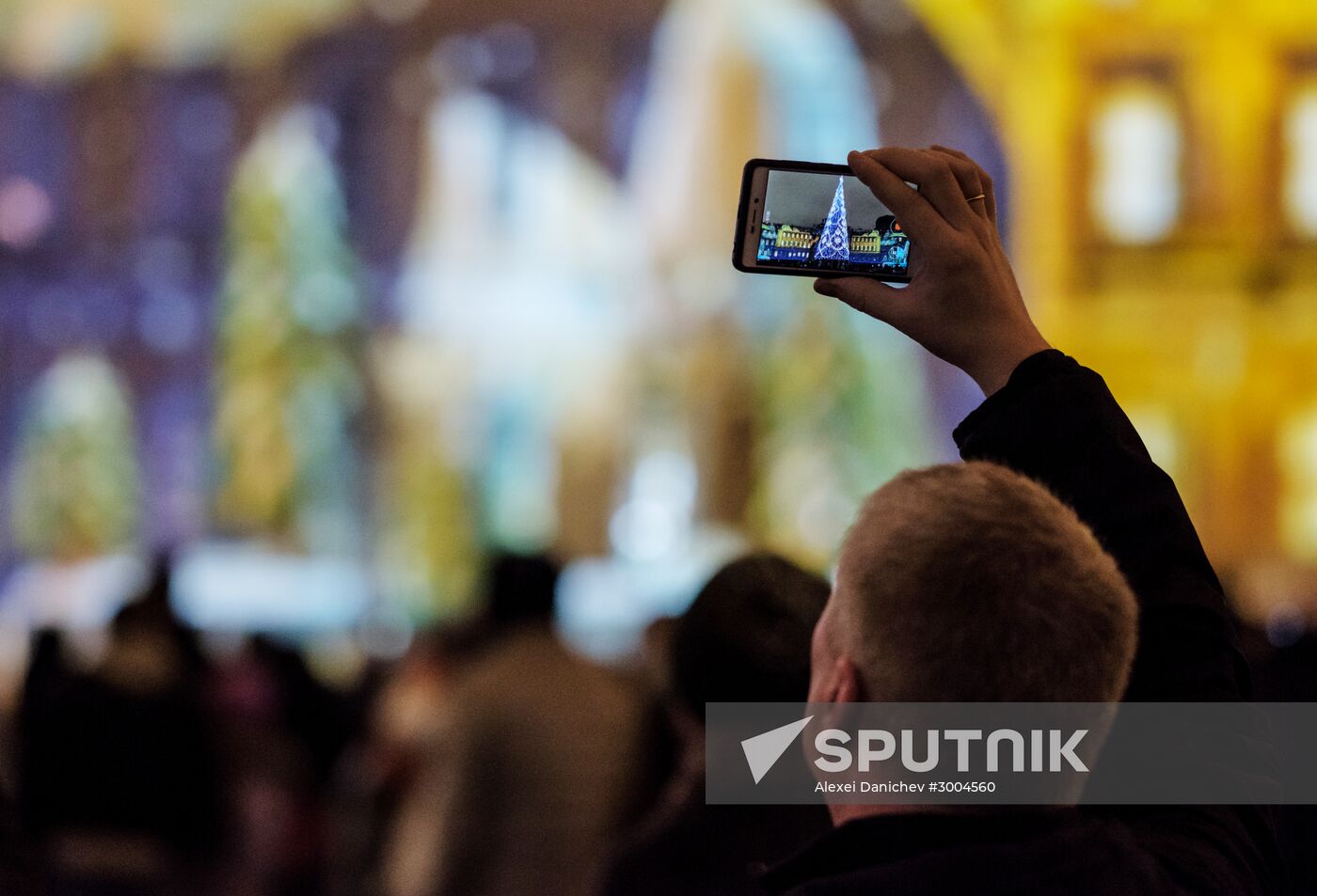 New Year's multimedia light show in St. Petersburg