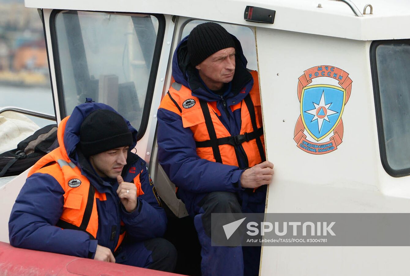 Search operation at Tu-154 crash site