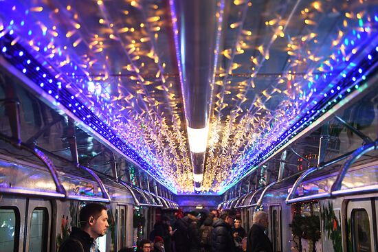 New Year's themed train at Moscow Metro