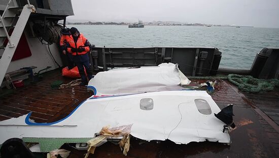 Search operations underway after Tu-154 crash in Black Sea
