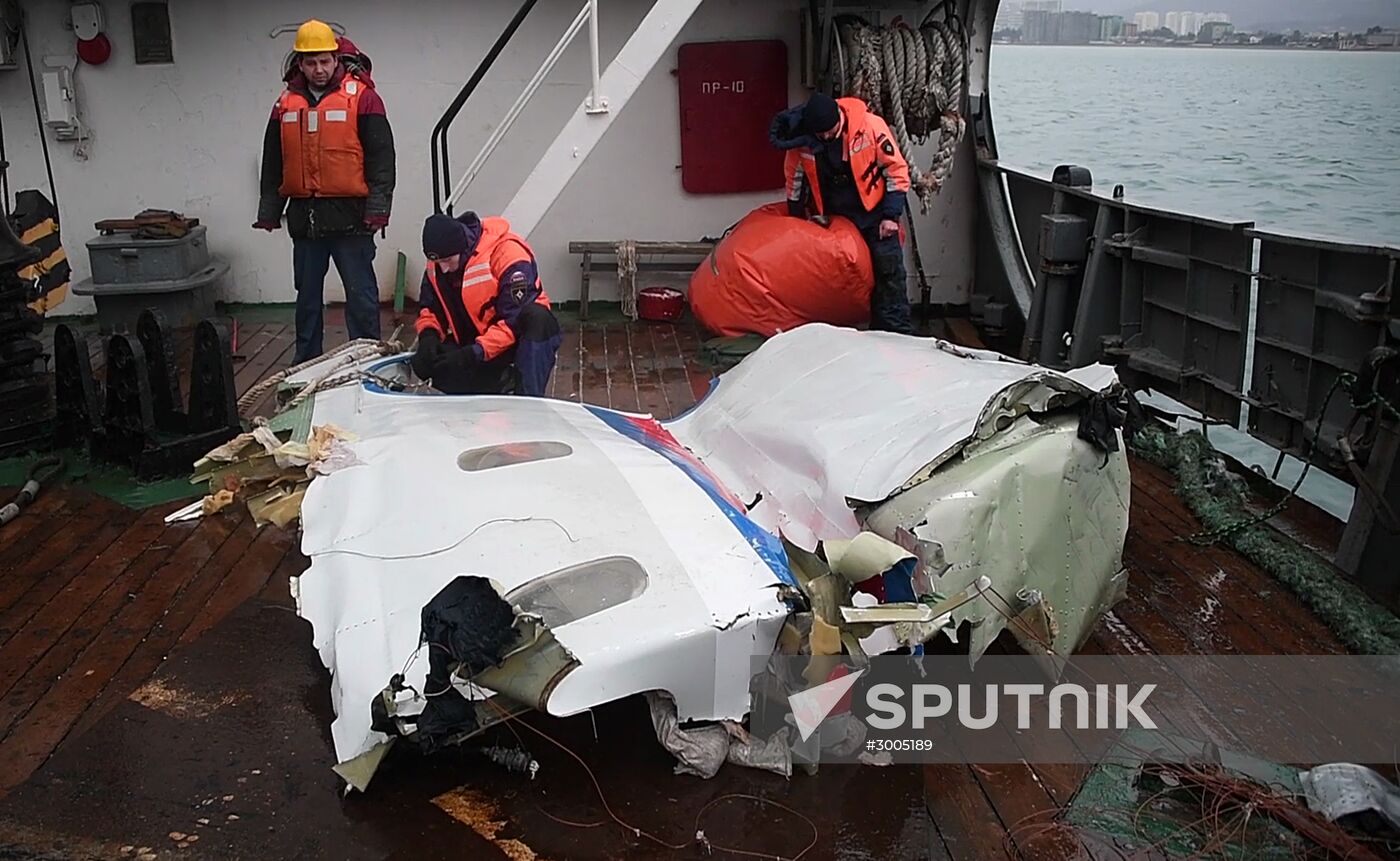 Search operations underway after Tu-154 crash in Black Sea
