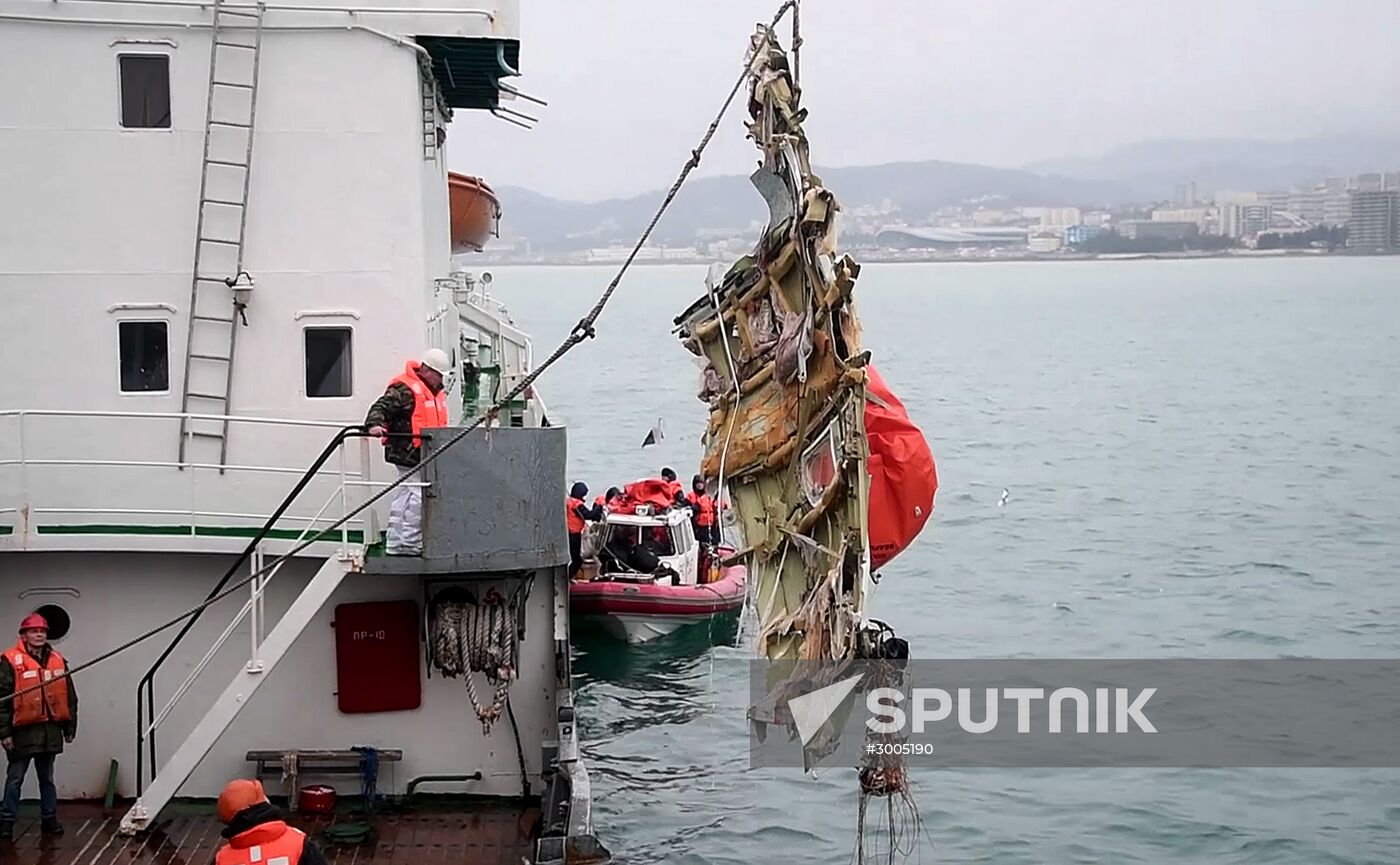Search operations underway after Tu-154 crash in Black Sea