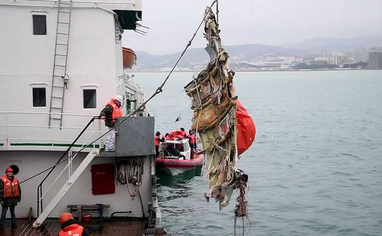Search operations underway after Tu-154 crash in Black Sea