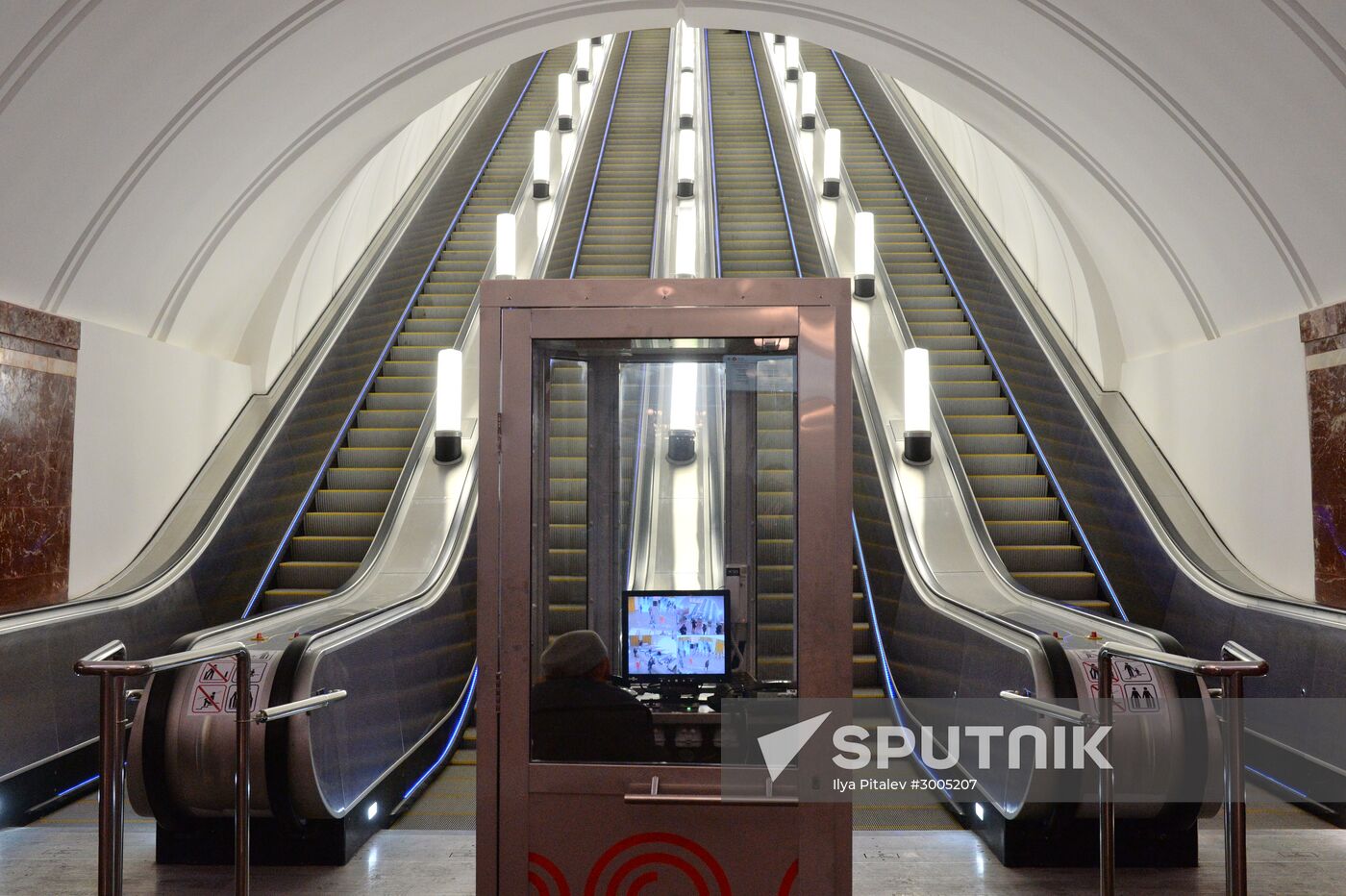 Frunzenskaya metro station reopens in Moscow