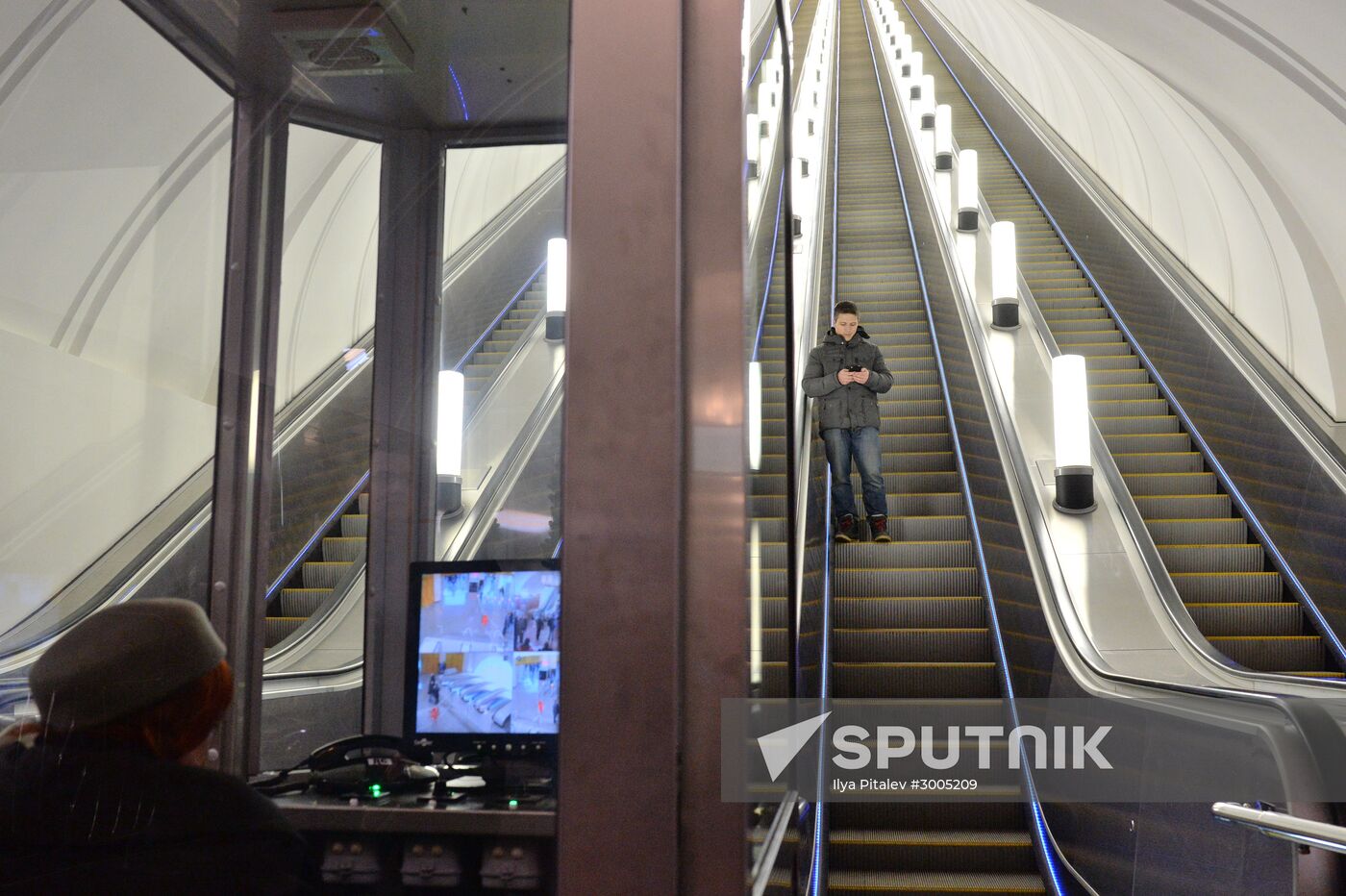Frunzenskaya metro station opens after renovation