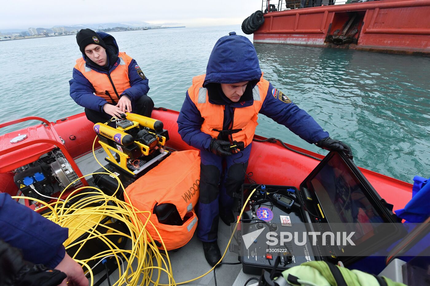 Search operations underway after Tu-154 crash in Black Sea