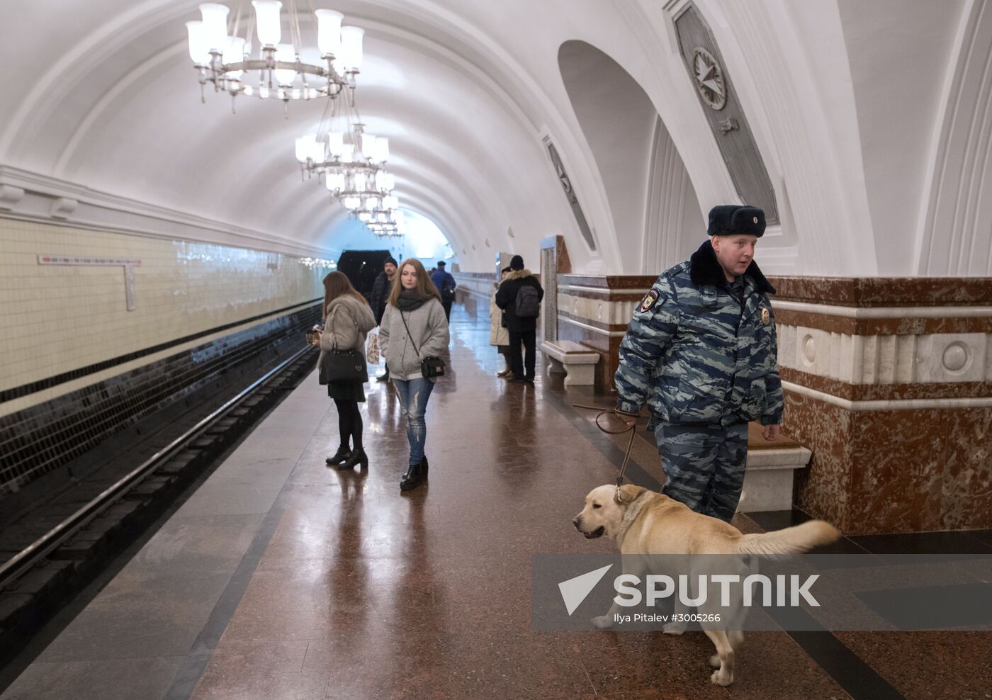 Frunzenskaya metro station reopens in Moscow