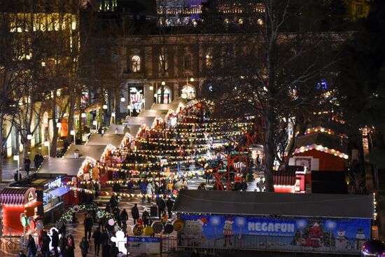 Baku gearing up to celebrate New Year