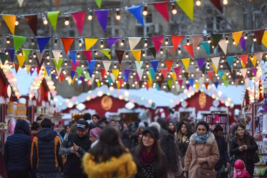 Baku gearing up to celebrate New Year