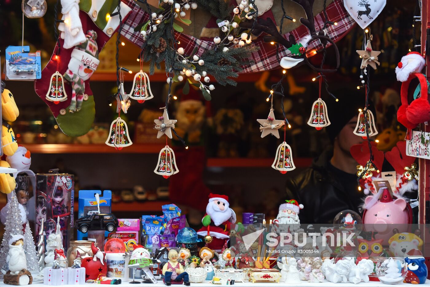 Baku gearing up to celebrate New Year