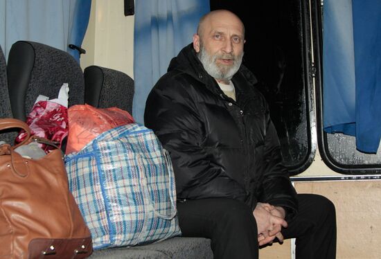 DPR and Ukraine exchange war prisoners in Donetsk Region