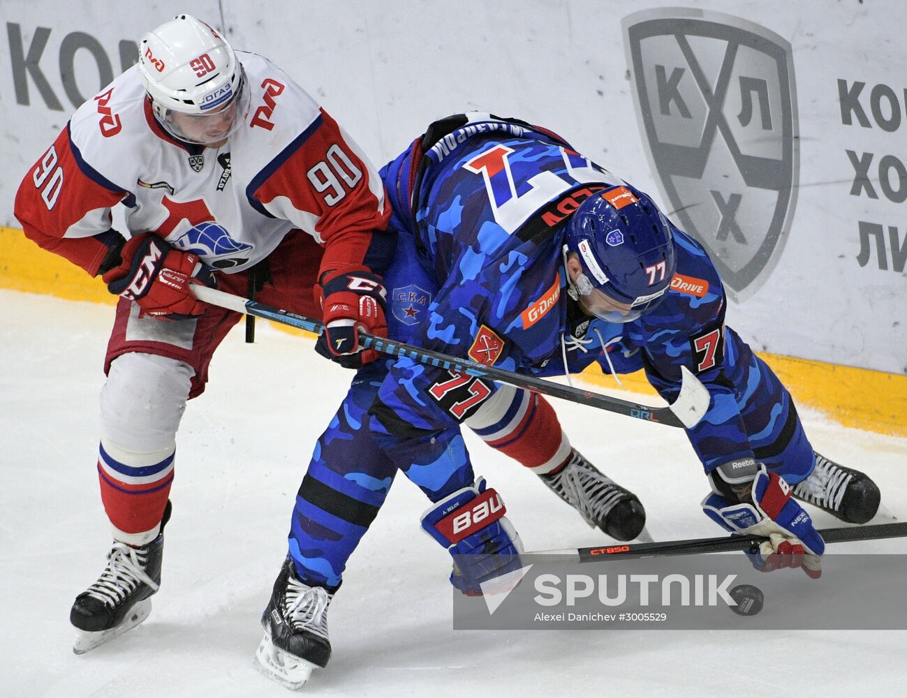 Kontinental Hockey League. SKA vs. Lokomotiv