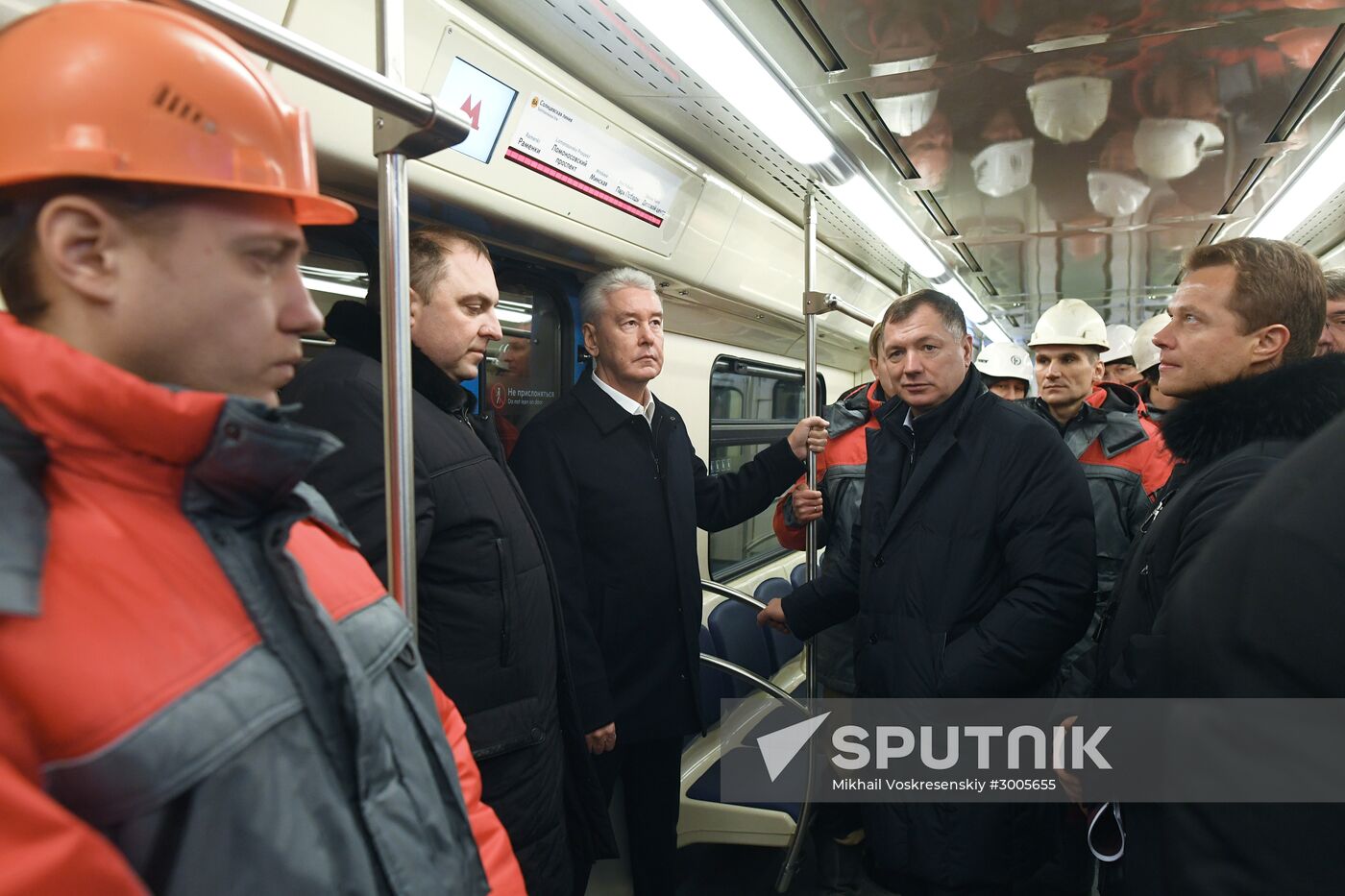 Moscow Mayor oversees technical launch of Delovoi Tsentr-Ramenky metro section