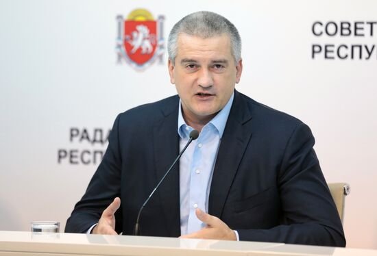 End-of-year news conference of Crimean leader Sergei Aksyonov