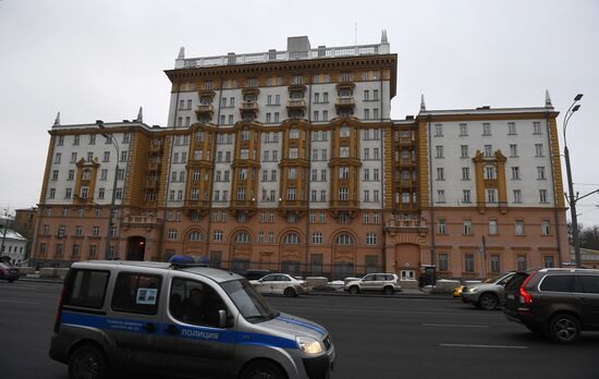 US Embassy building in Moscow