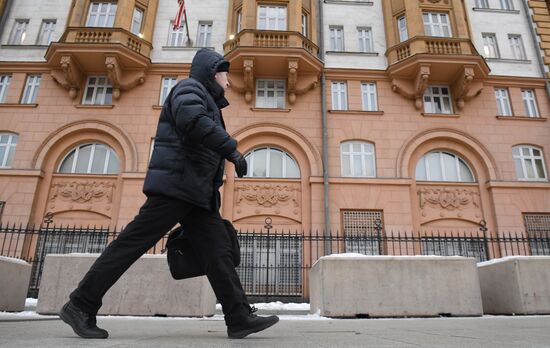 US Embassy building in Moscow