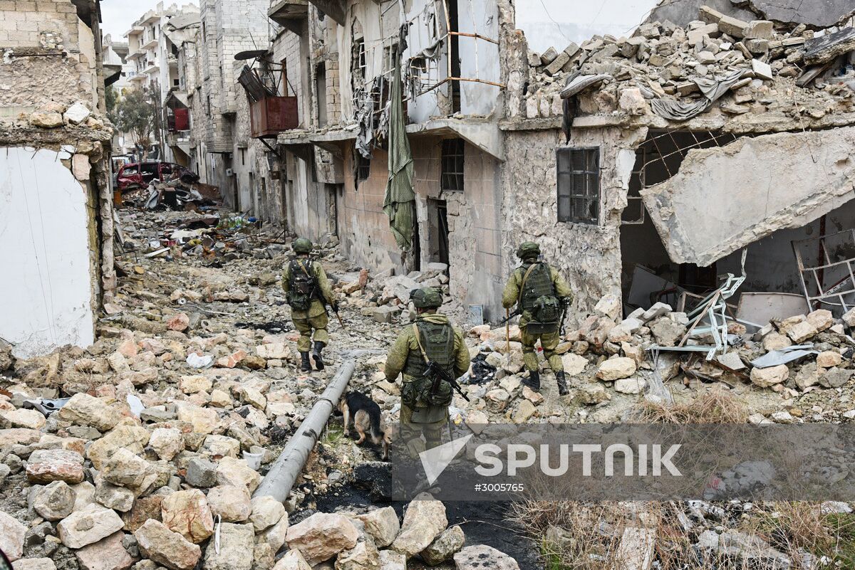 Demining operation in eastern Aleppo