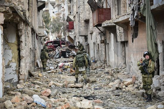 Demining operation in eastern Aleppo