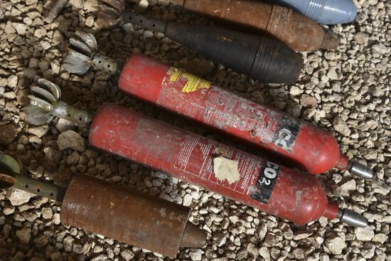 Demining operation in eastern Aleppo