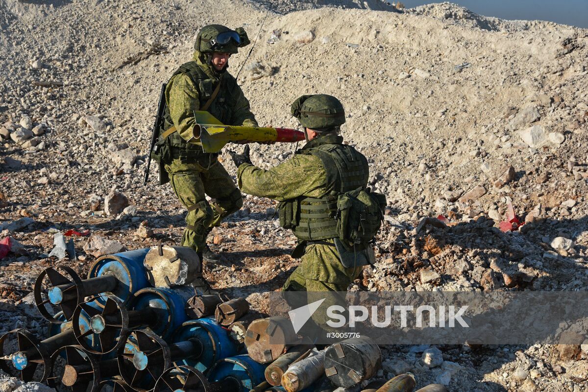 Demining operation in eastern Aleppo