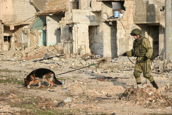 Demining operation in eastern Aleppo