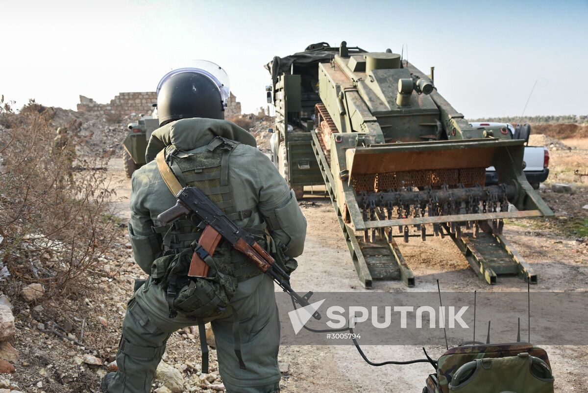 Demining operation in eastern Aleppo