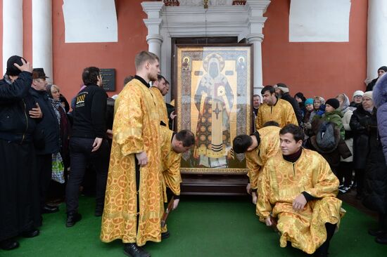 Cross procession in Moscow in memory of Saint Peter, Metropolitan of Moscow