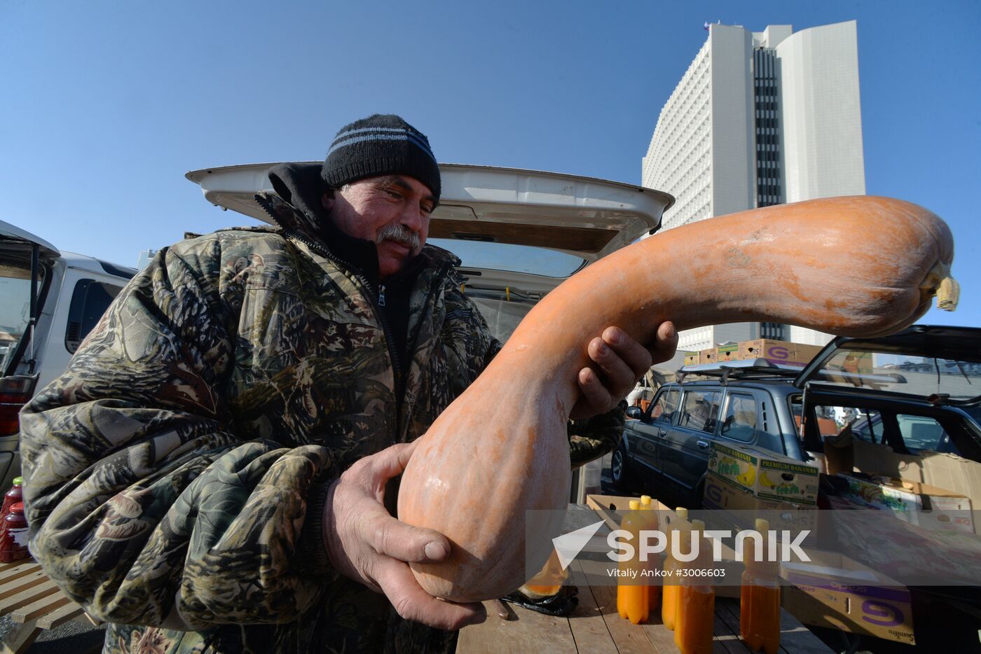 Christmas food fair in Vladivostok