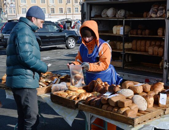 Christmas food fair in Vladivostok