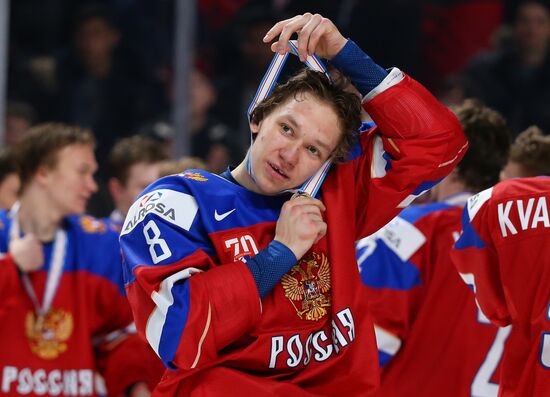 IIHF Ice Hockey World Junior Championships. Bronze medal match