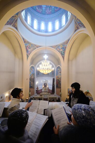 Armenian Apostolic Church celebrates Christmas