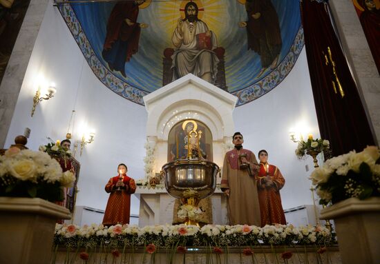 Armenian Apostolic Church celebrates Christmas