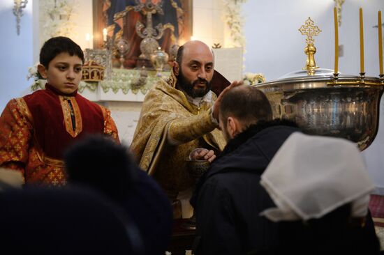 Armenian Apostolic Church celebrates Christmas