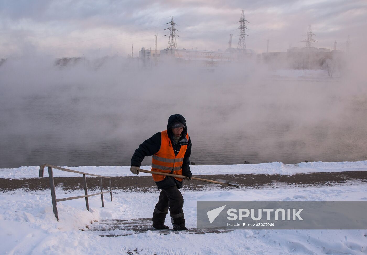 Abnormally cold weather in Moscow