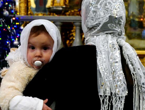 Christmas celebrations in Donetsk
