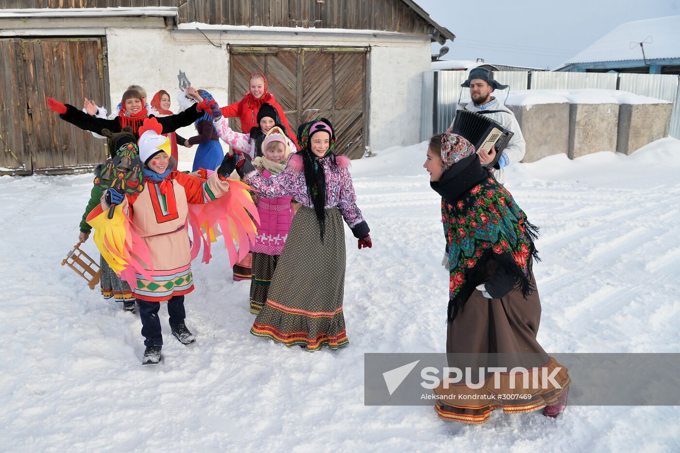 Christmas fortune telling and carol singing in Chelyabinsk Region