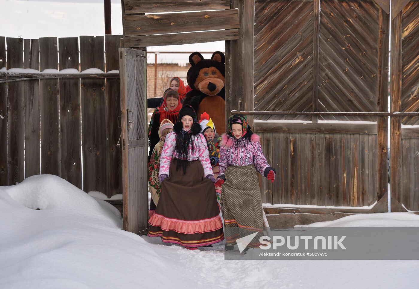 Christmas fortune telling and carol singing in Chelyabinsk Region
